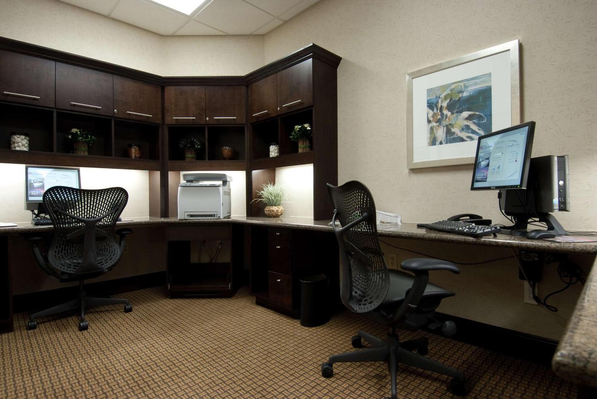 Hilton Garden Inn Dulles North Ашбърн Екстериор снимка