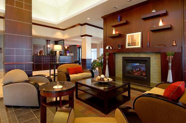 Hilton Garden Inn Dulles North Ашбърн Екстериор снимка
